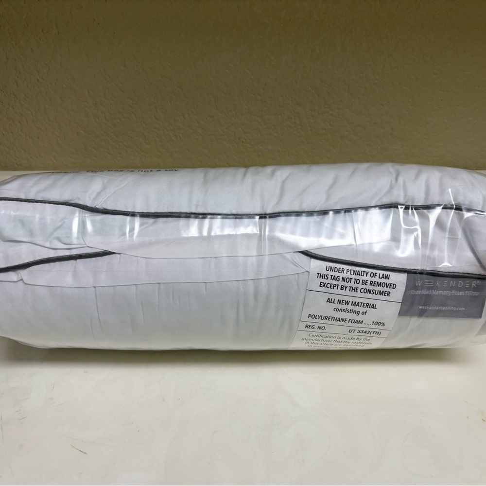 Bundle of Memory foam pillow set - Picture 4 of 4